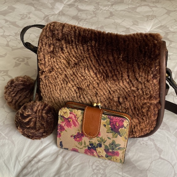 Patricia Nash Sherling 
Crossbody Bags & wallet - Picture 7 of 9